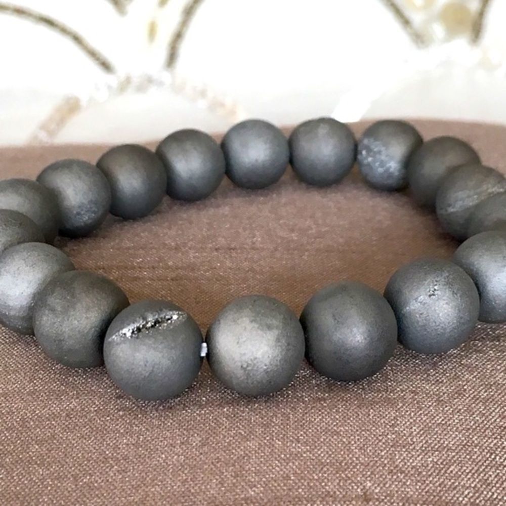 Crystal Druzy 8mm Bangle Bracelet Silver Bead NWT